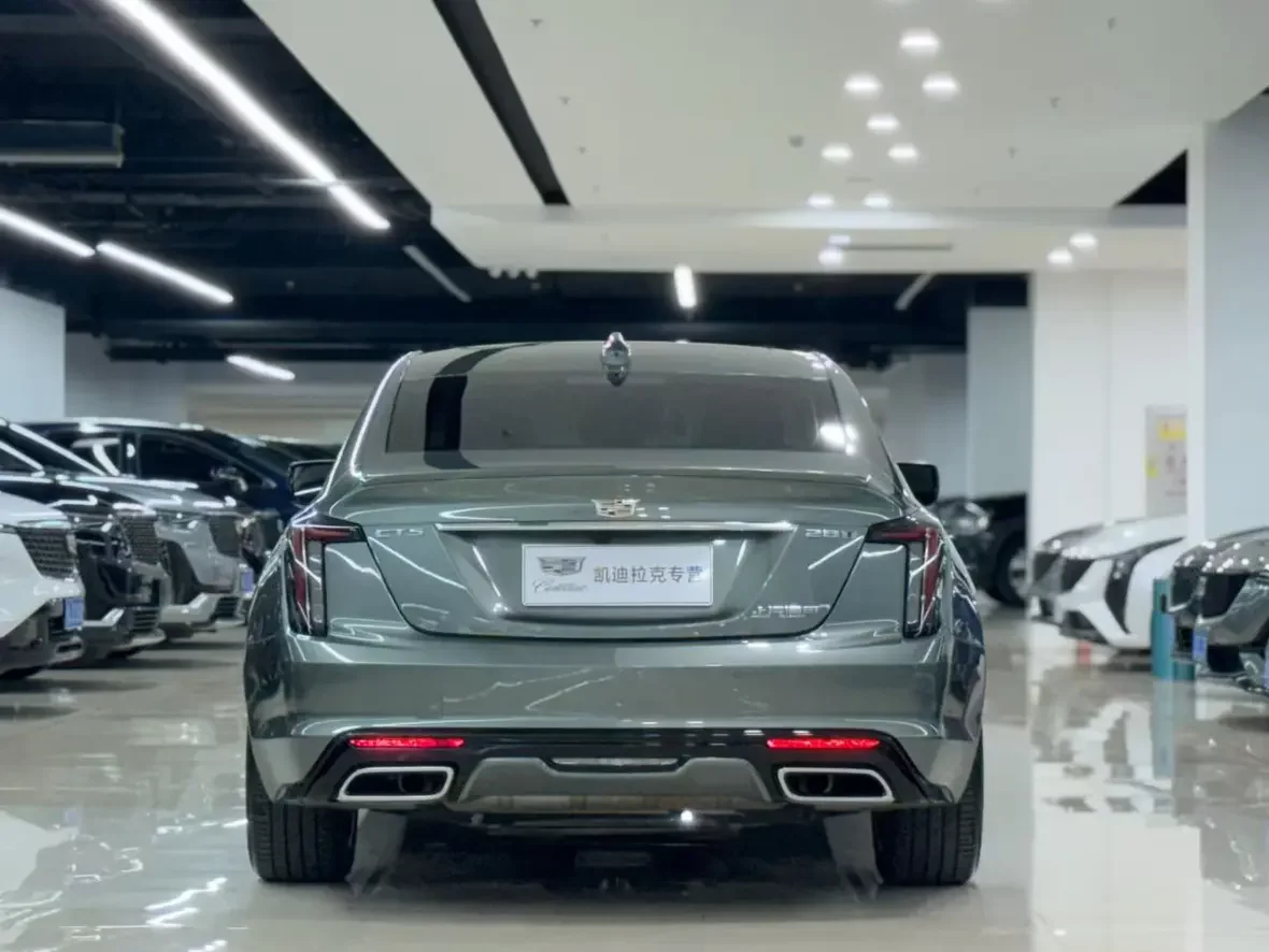 Cadillac CT5