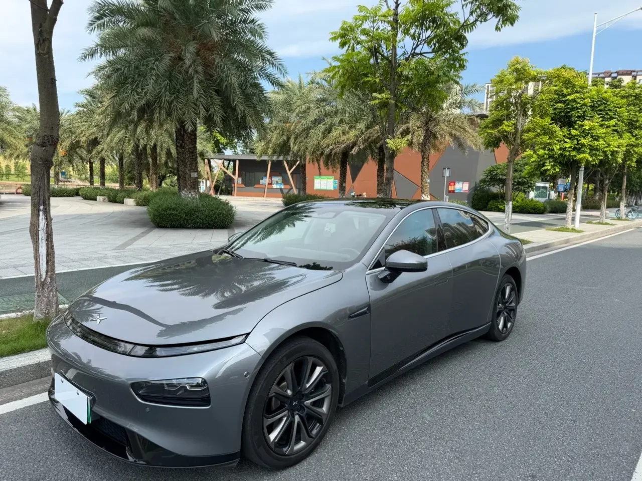 Xpeng P7