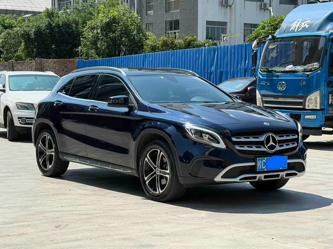 Mercedes-Benz GLA