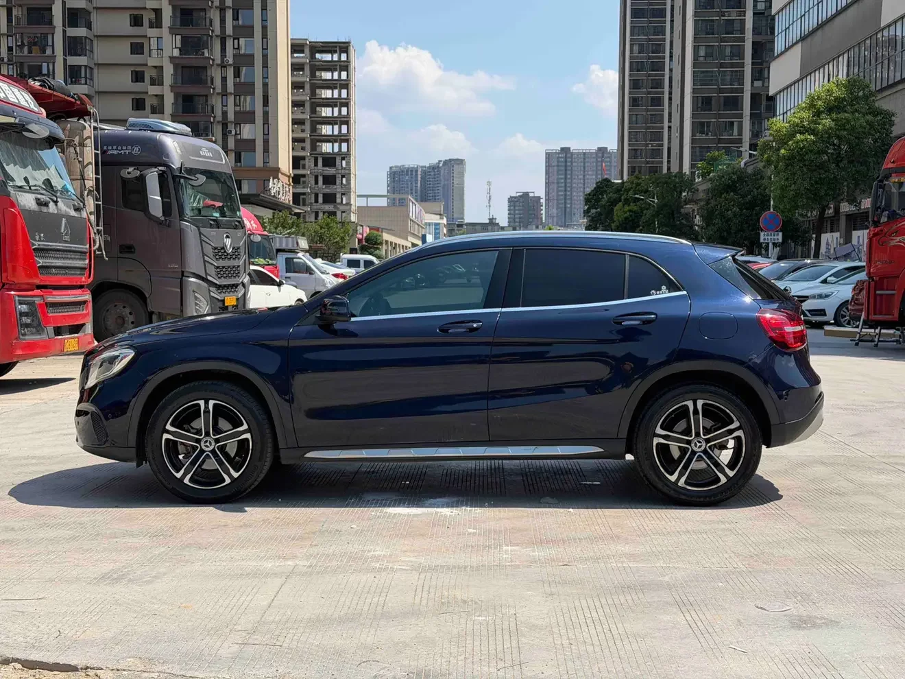 Mercedes-Benz GLA