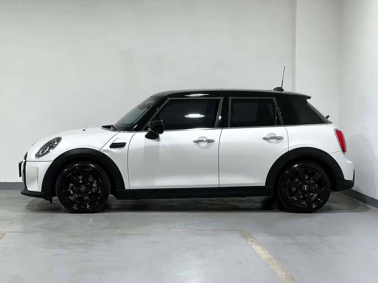 MINI 