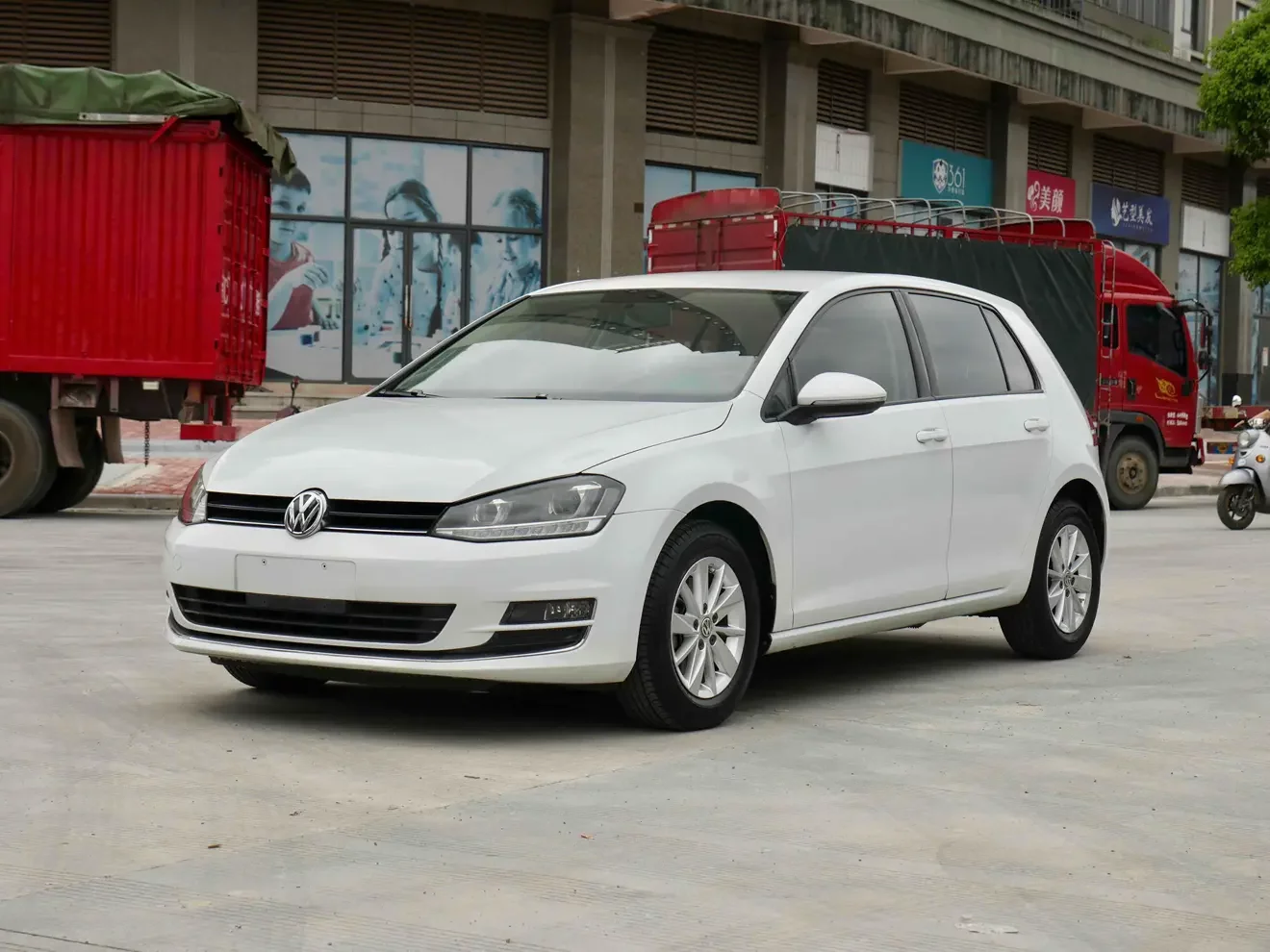 Volkswagen golf