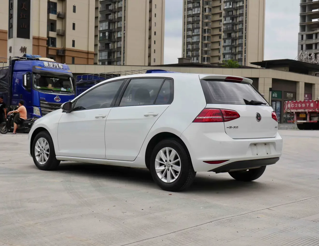 Volkswagen golf