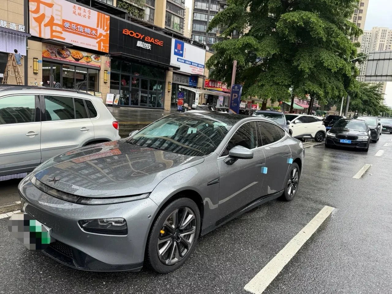 Xpeng P7