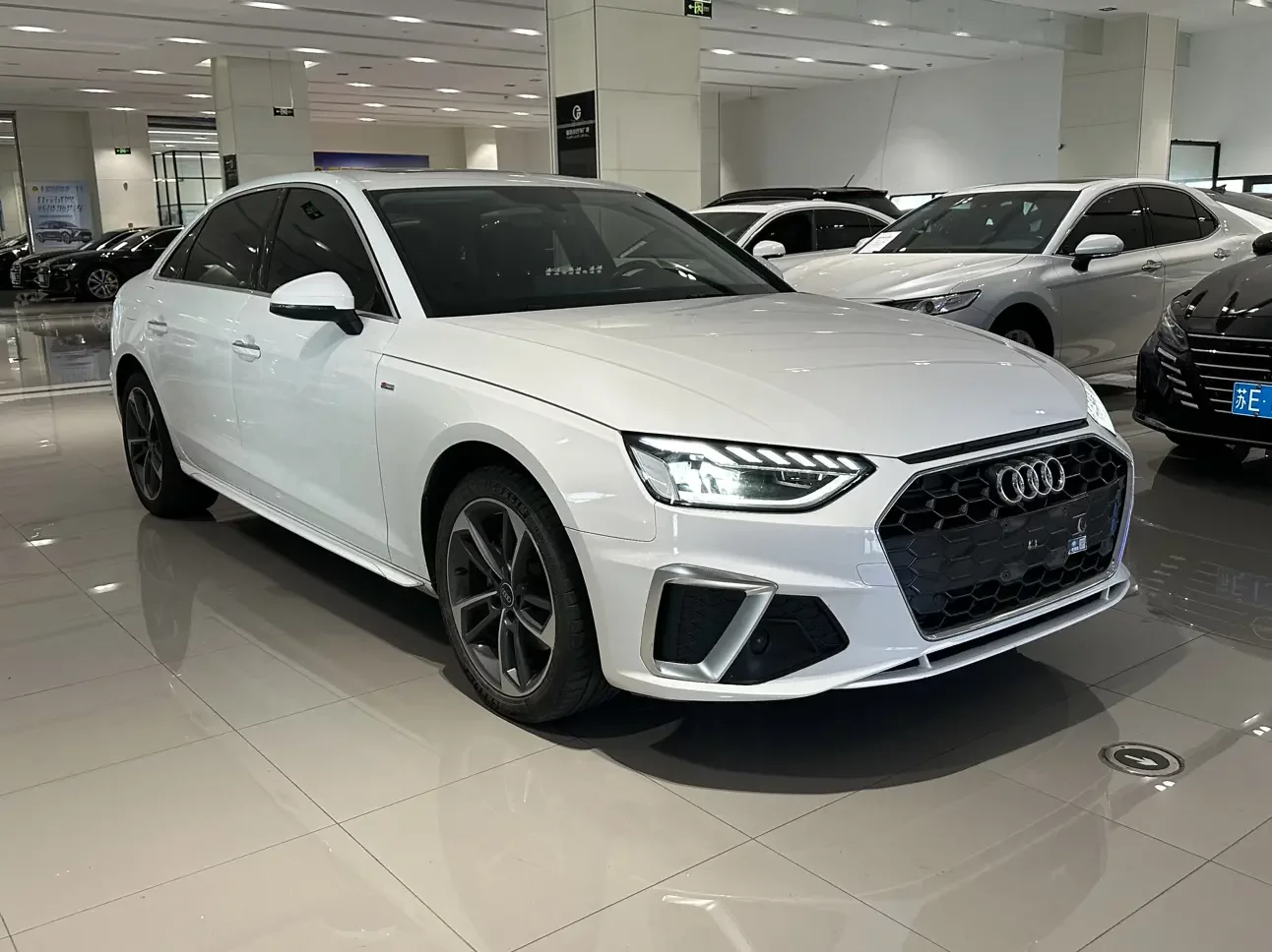 Audi A4L