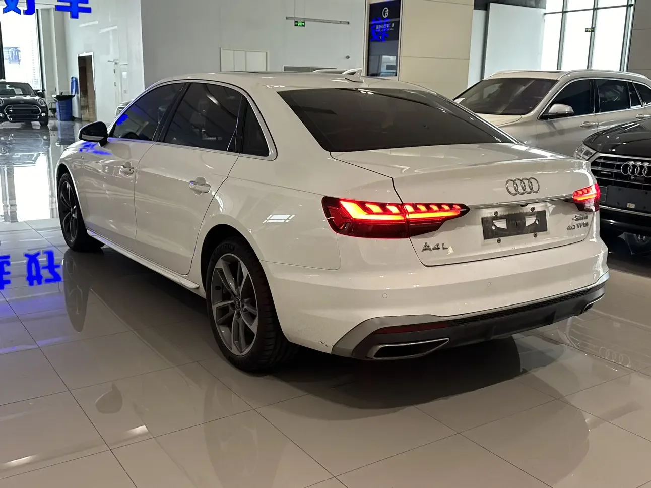Audi A4L