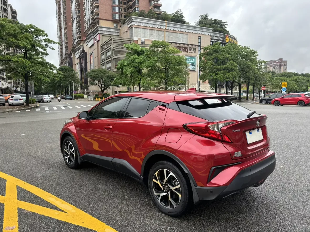 Toyota C-HR