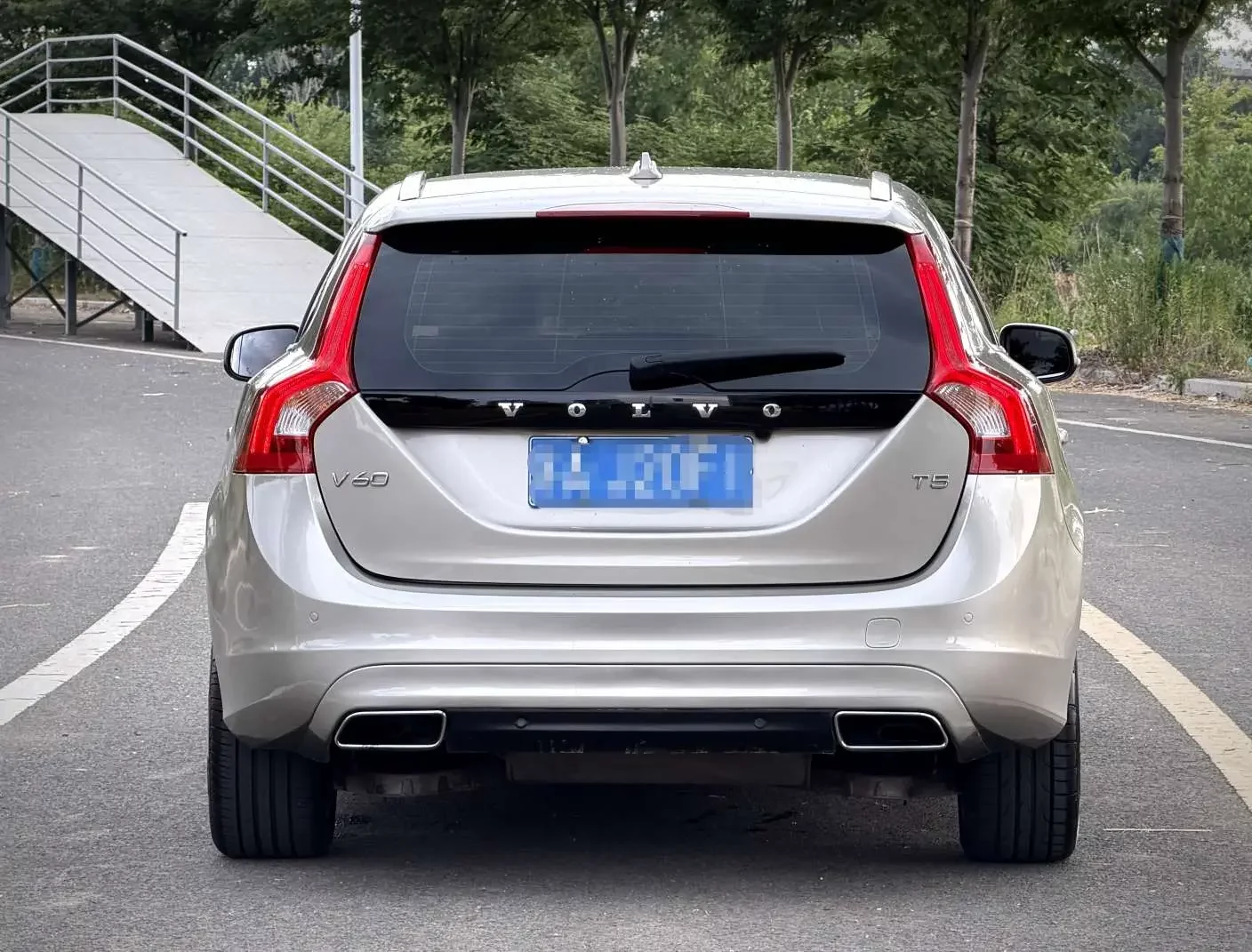 Volvo V60