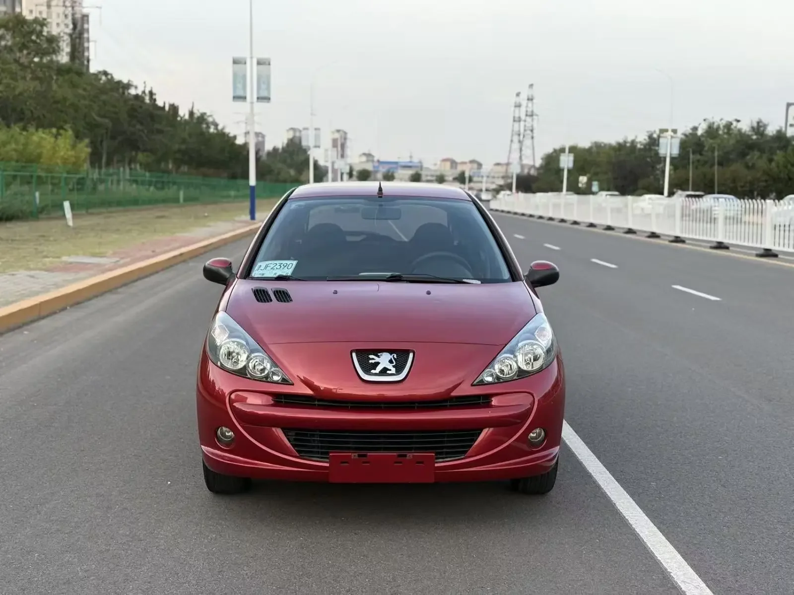 Peugeot 207  из Китая