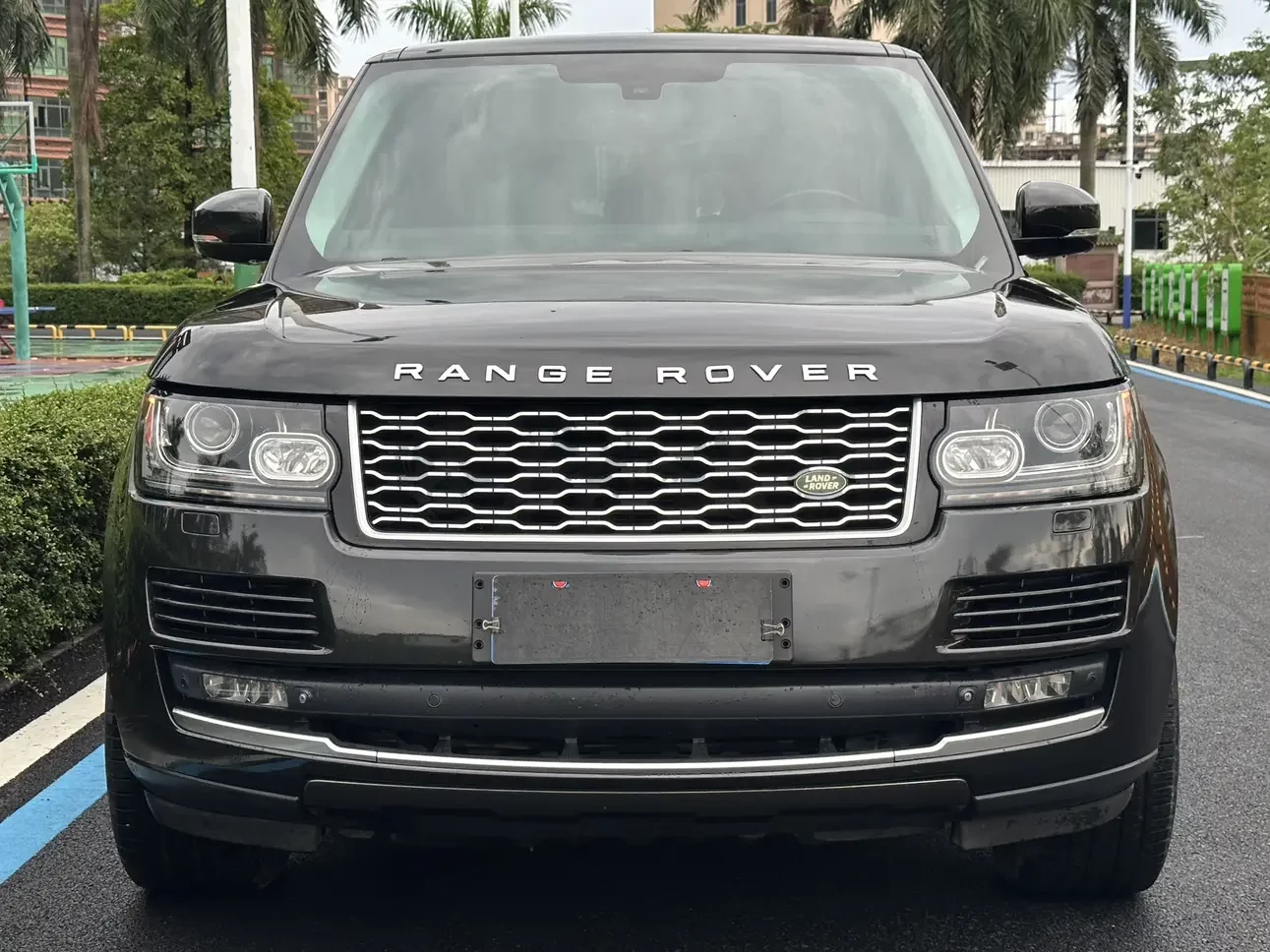 Land Rover range rover