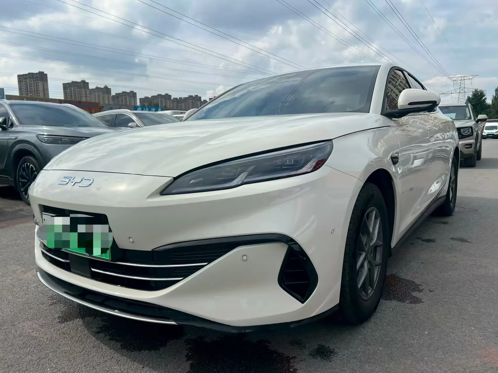 BYD Seal 06DM