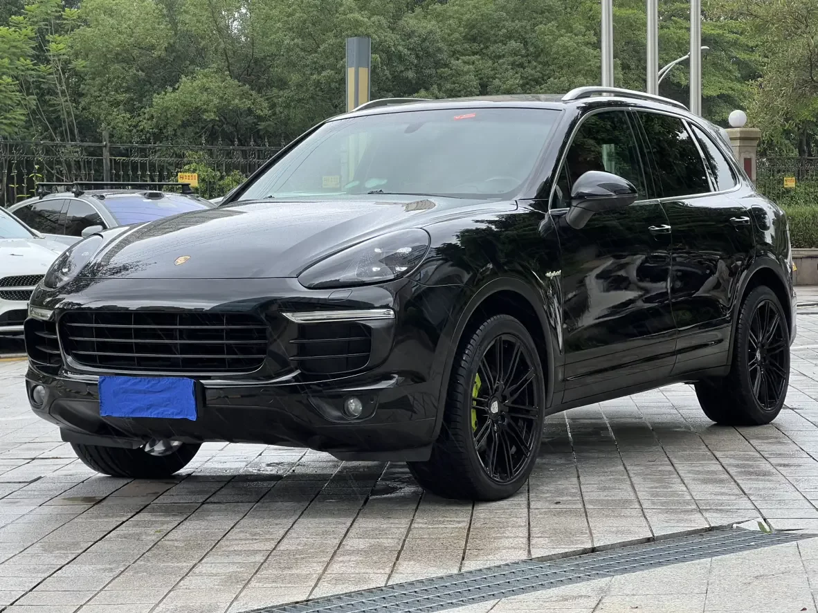 Porsche Cayenne E-Hybrid