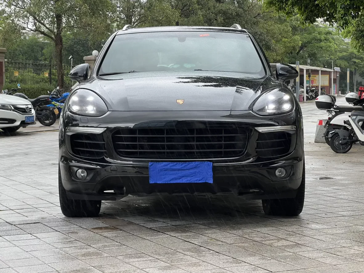 Porsche Cayenne E-Hybrid