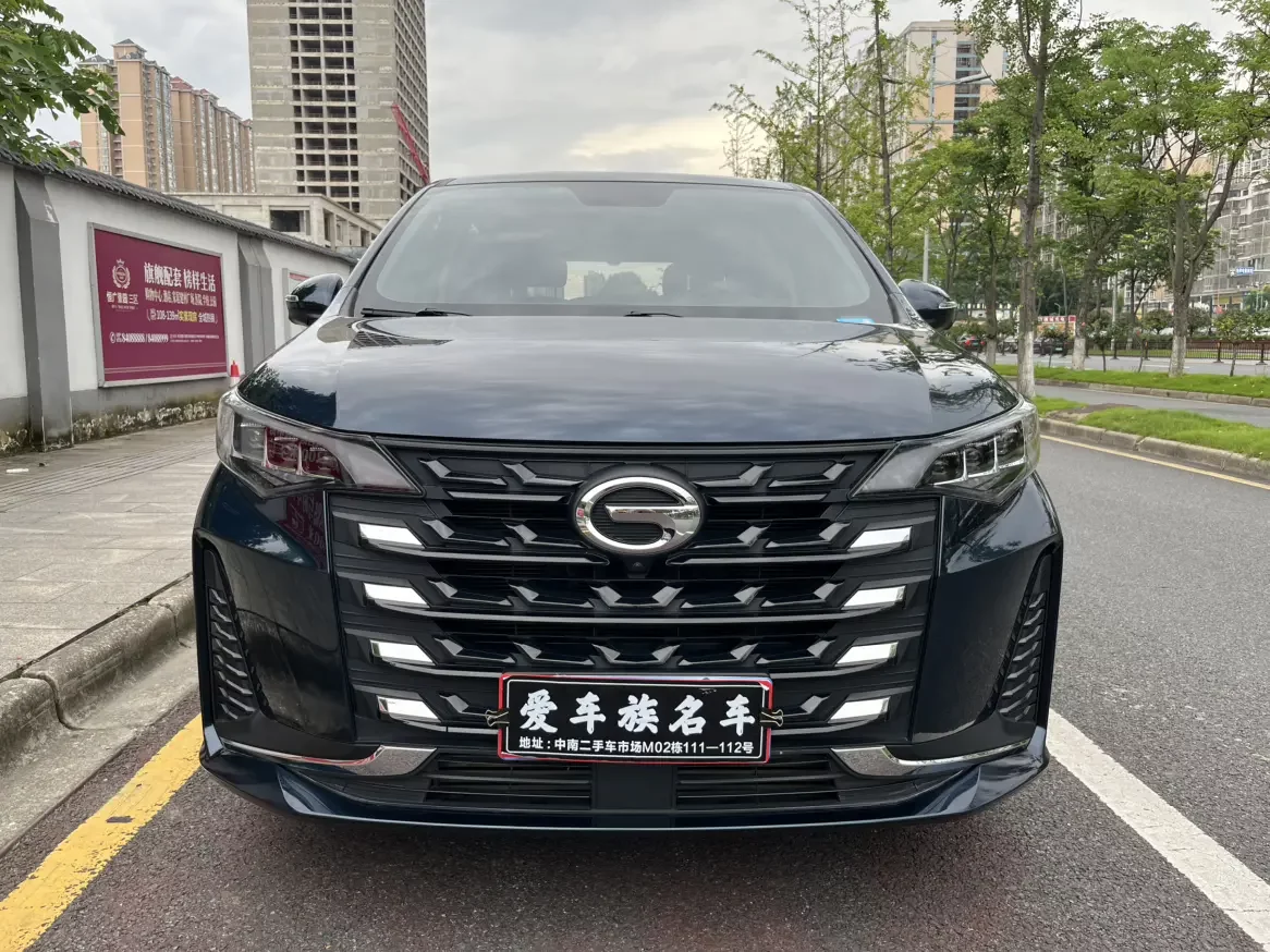 GAC Trumpchi M6  из Китая