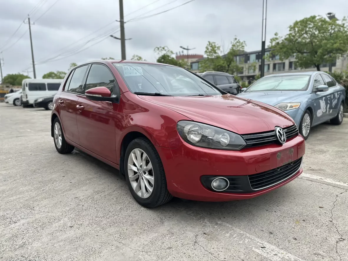 Volkswagen golf