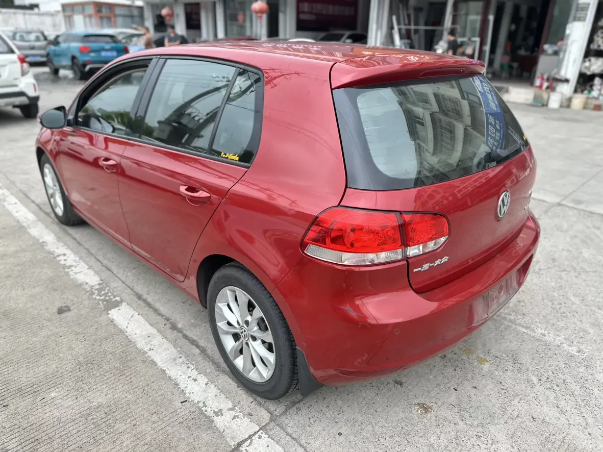 Volkswagen golf