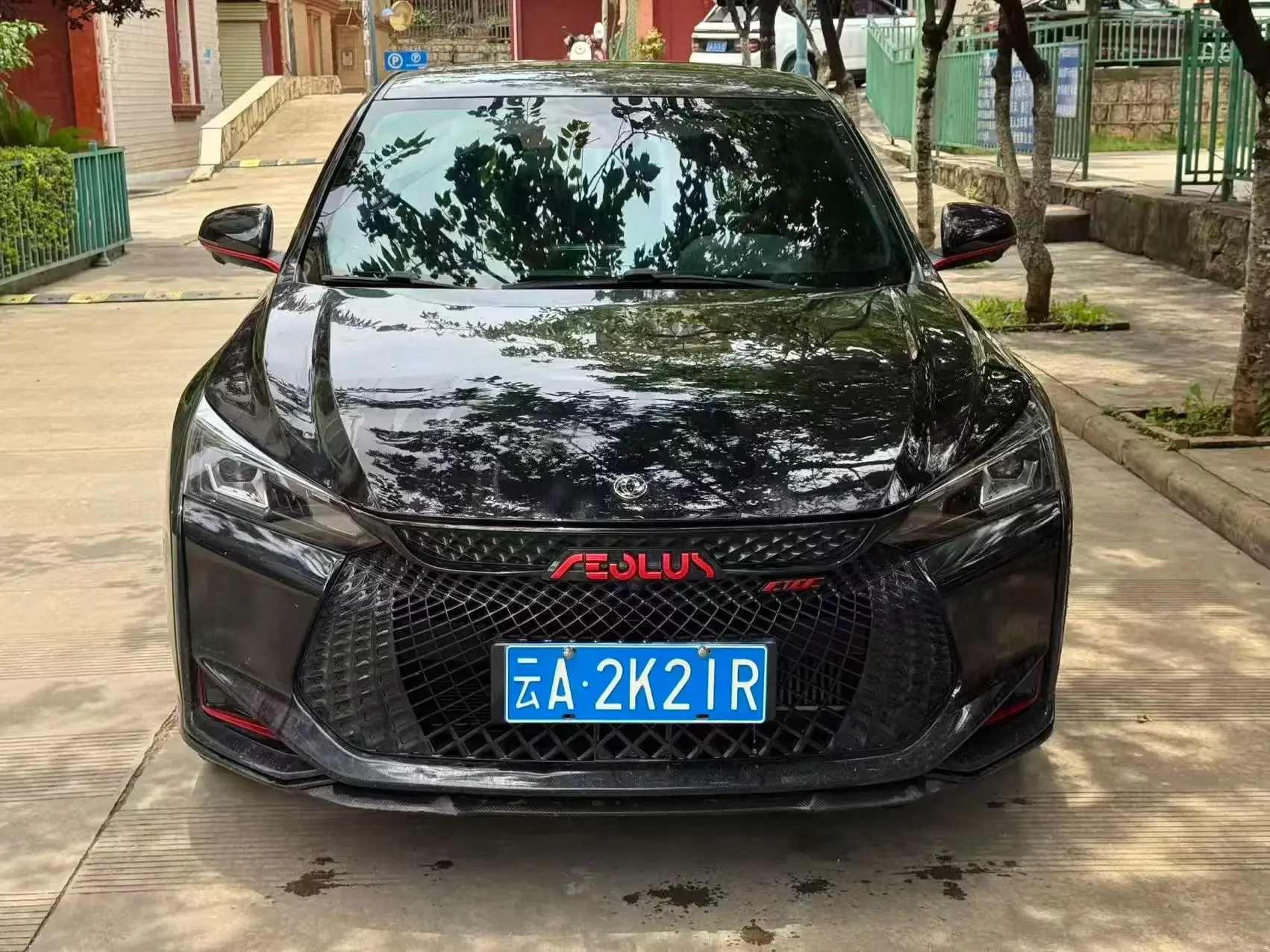 Dongfeng Yixuan