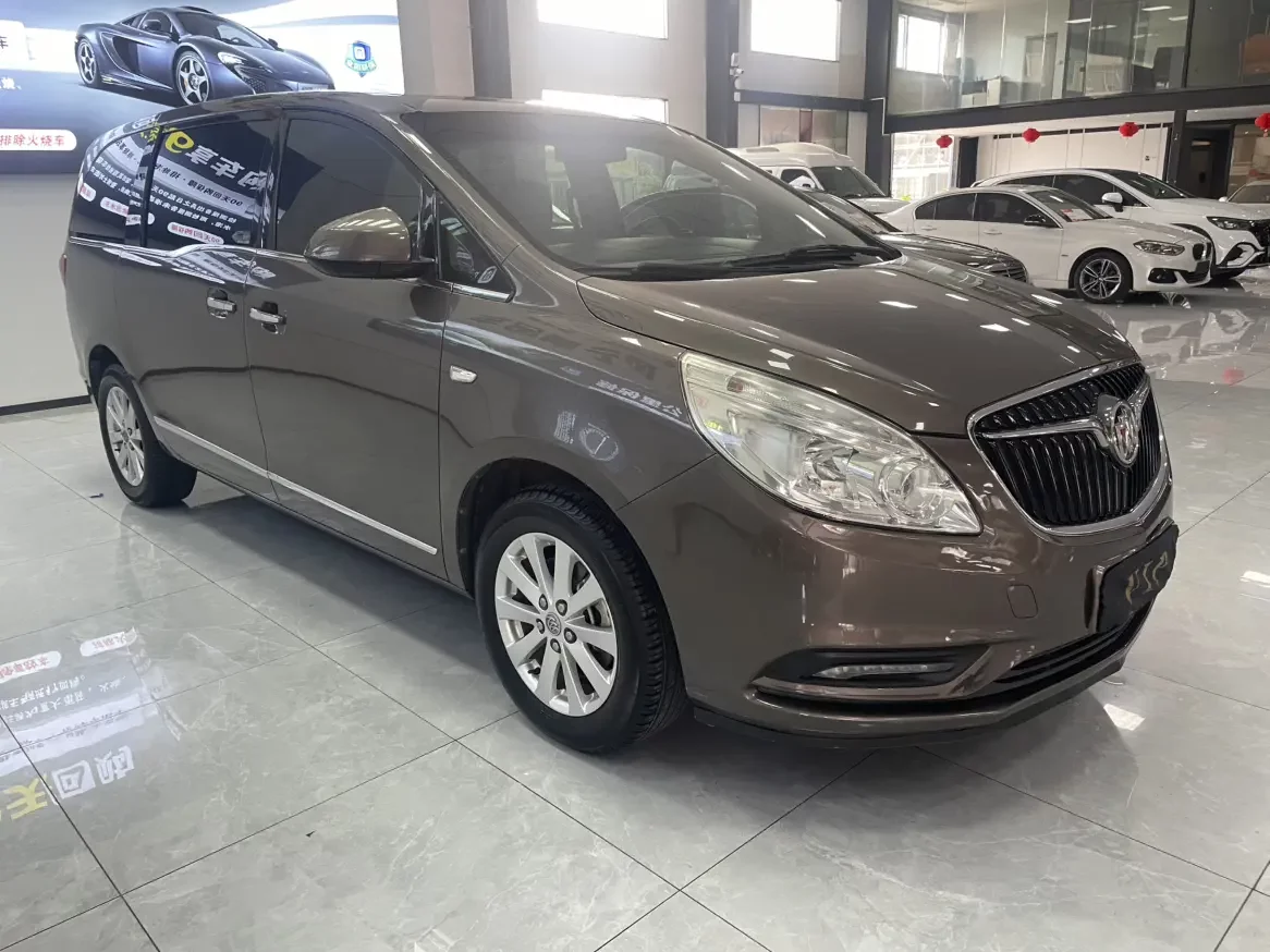 Buick GL8