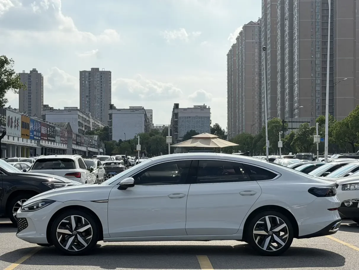 Volkswagen Lamando