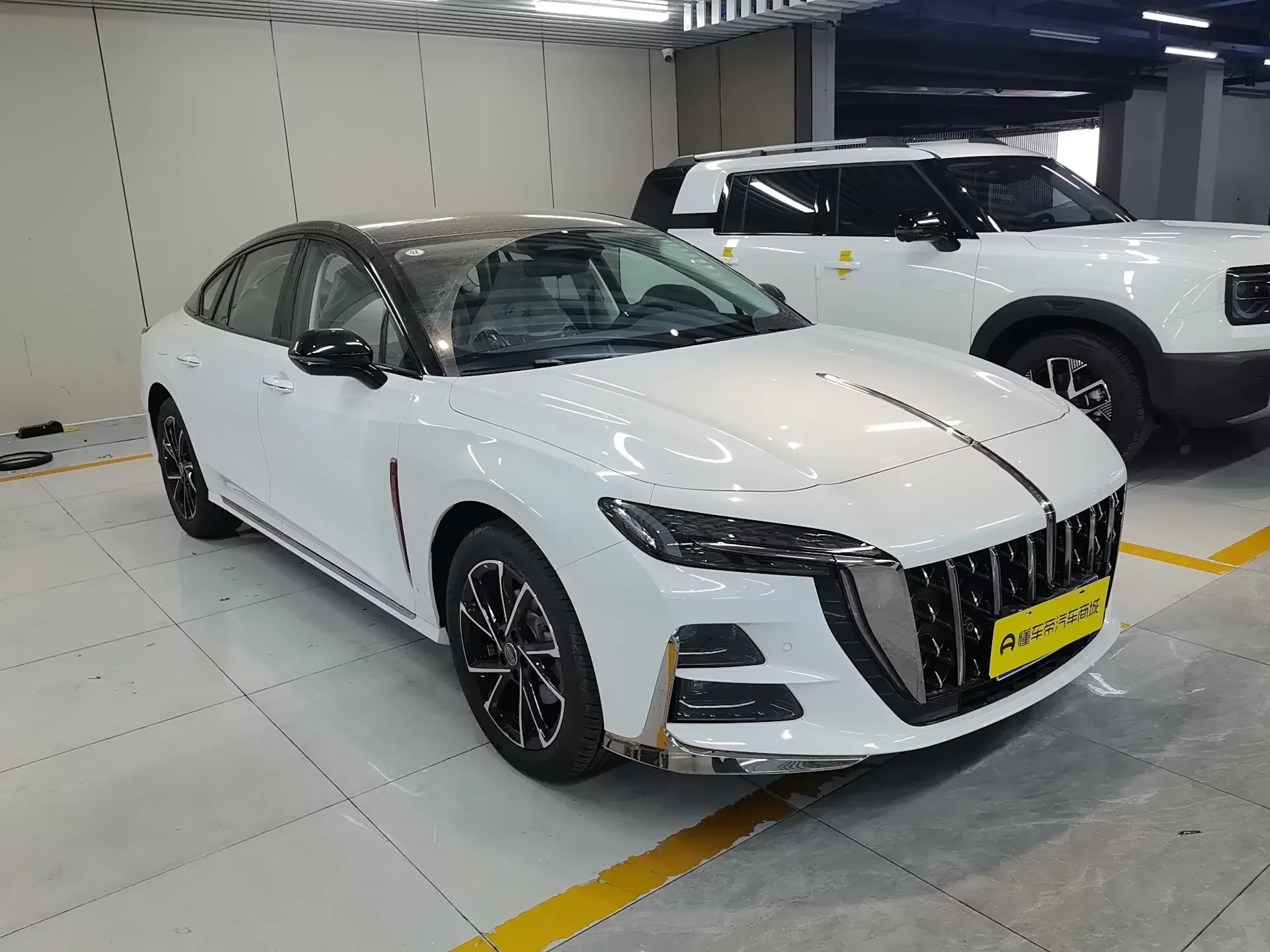 Hongqi H6