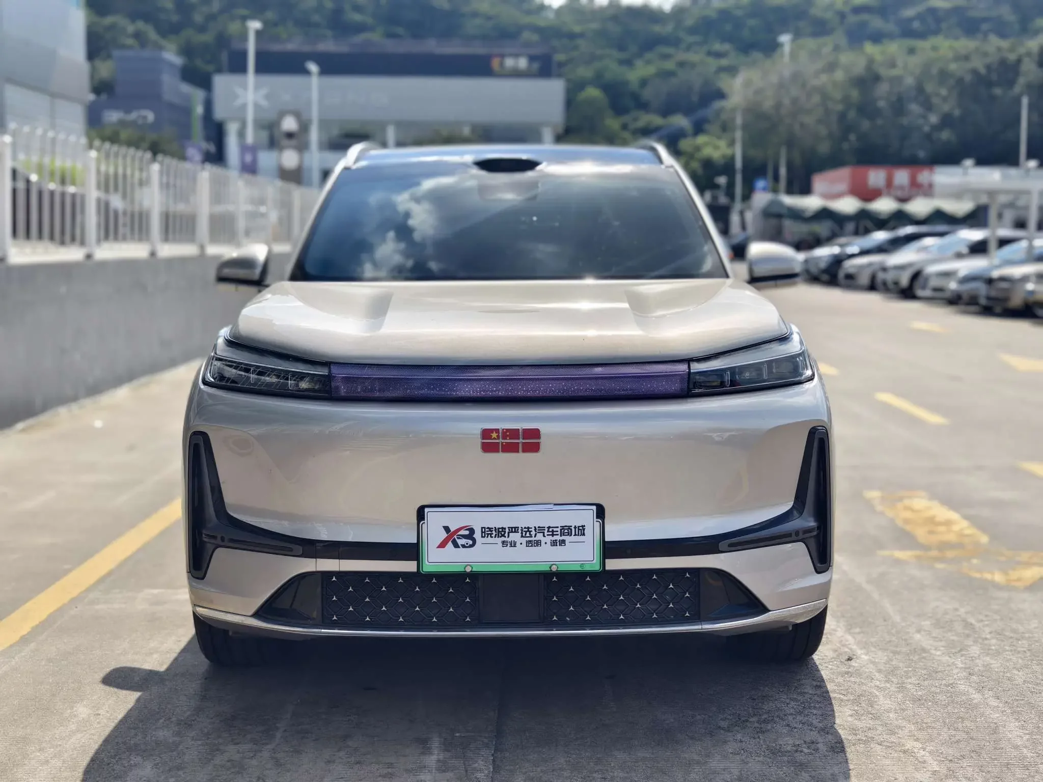 Geely Galaxy M9
