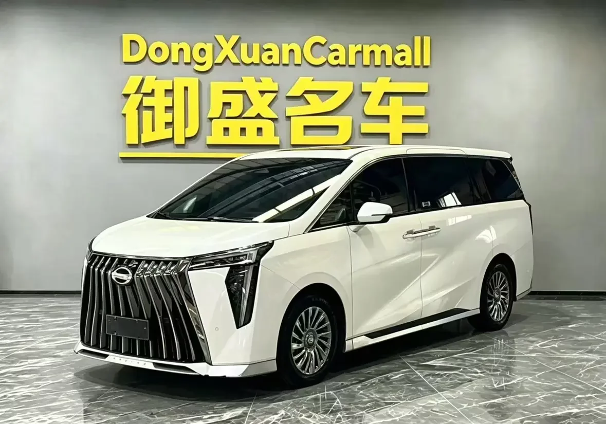 GAC Trumpchi M8  из Китая