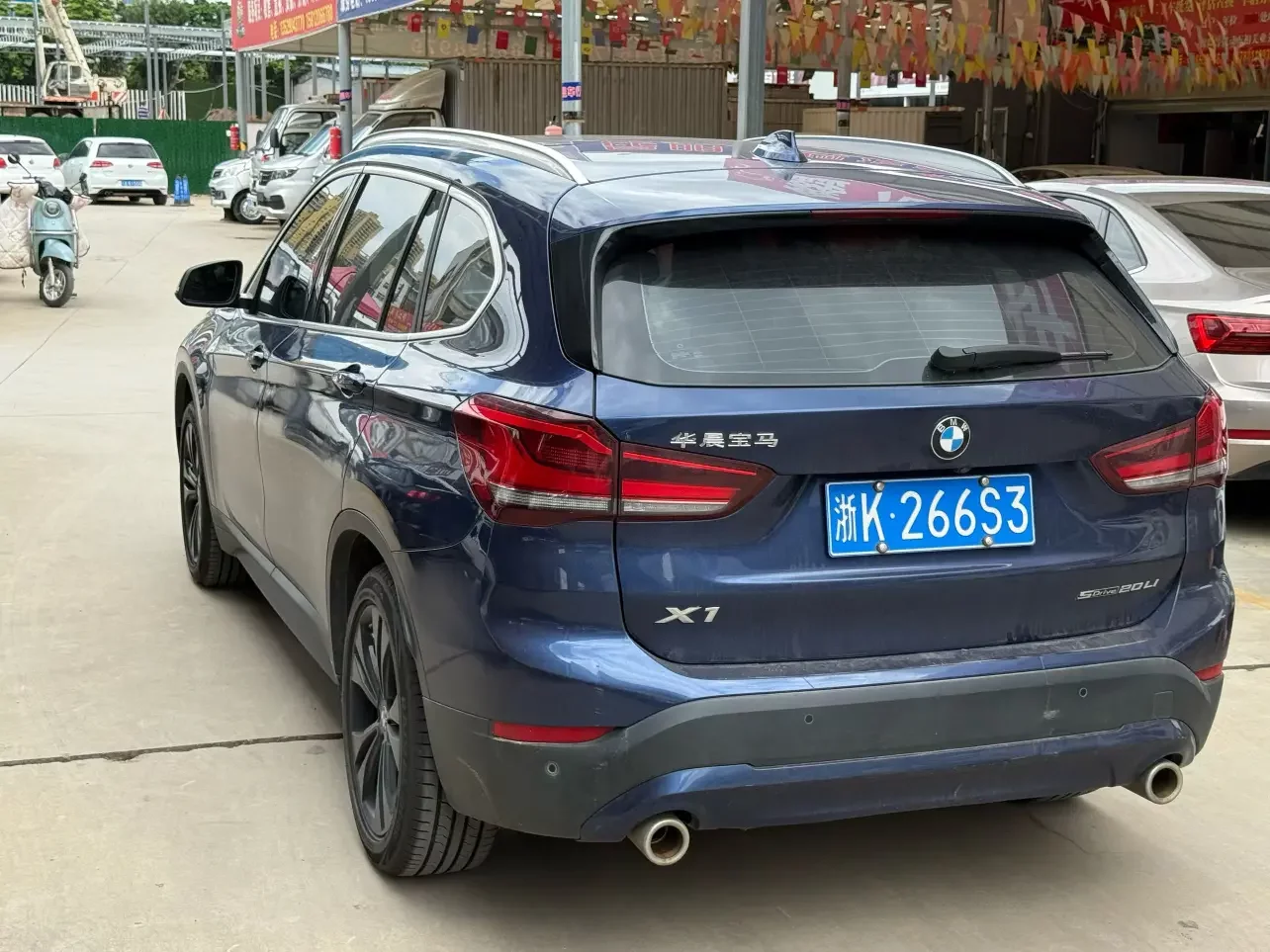 BMW X1