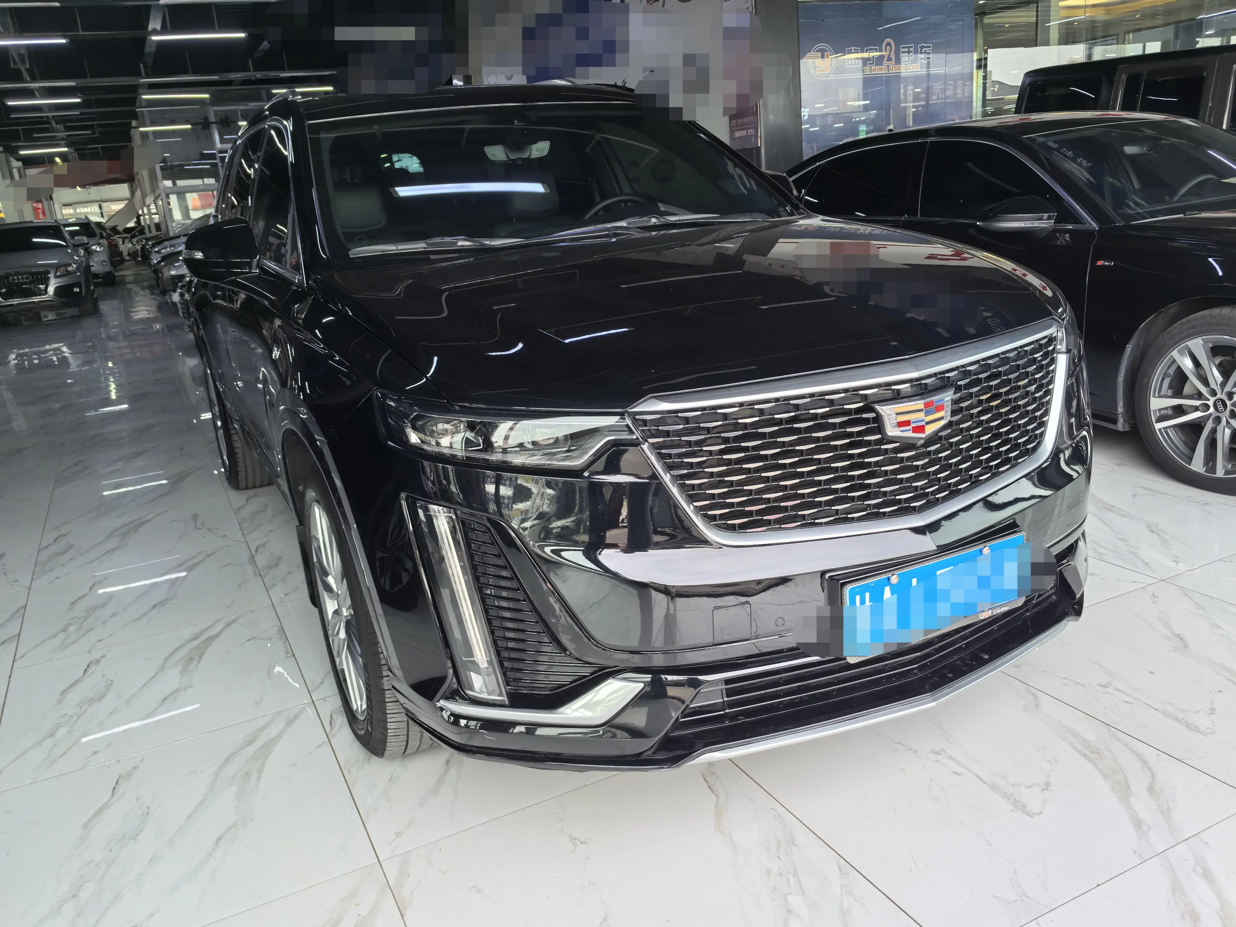 Cadillac XT6