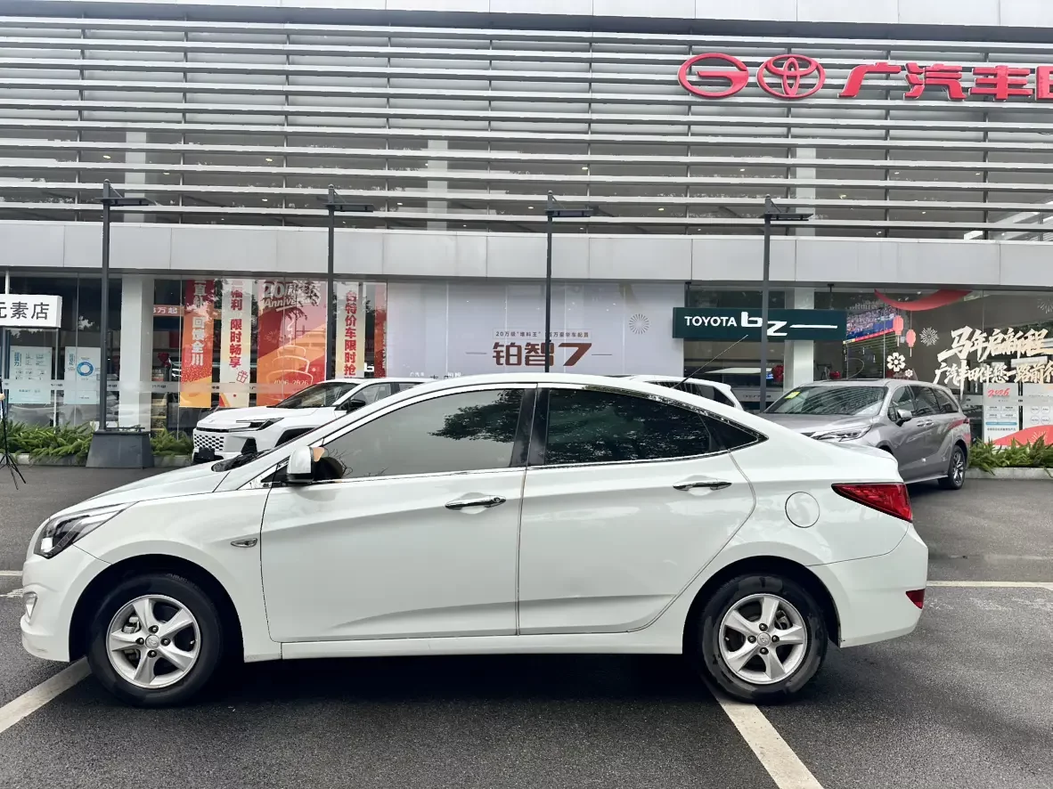 Hyundai Verna