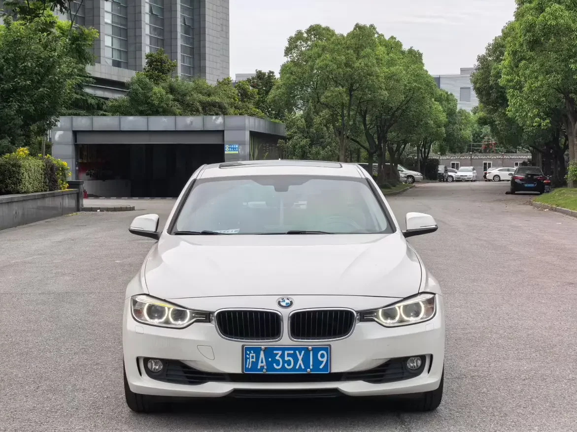 BMW 3 Series  из Китая