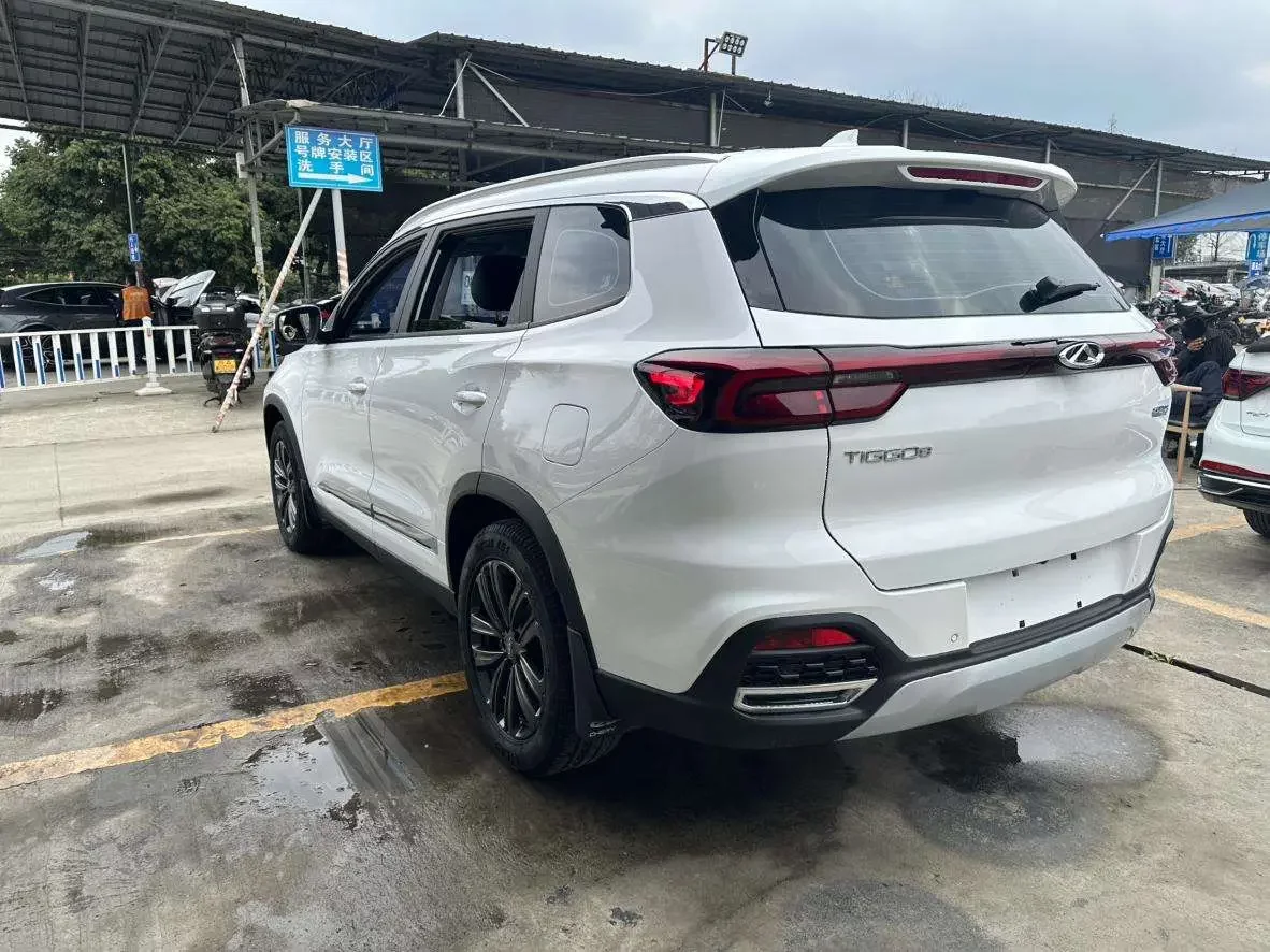 Chery Tiggo 8