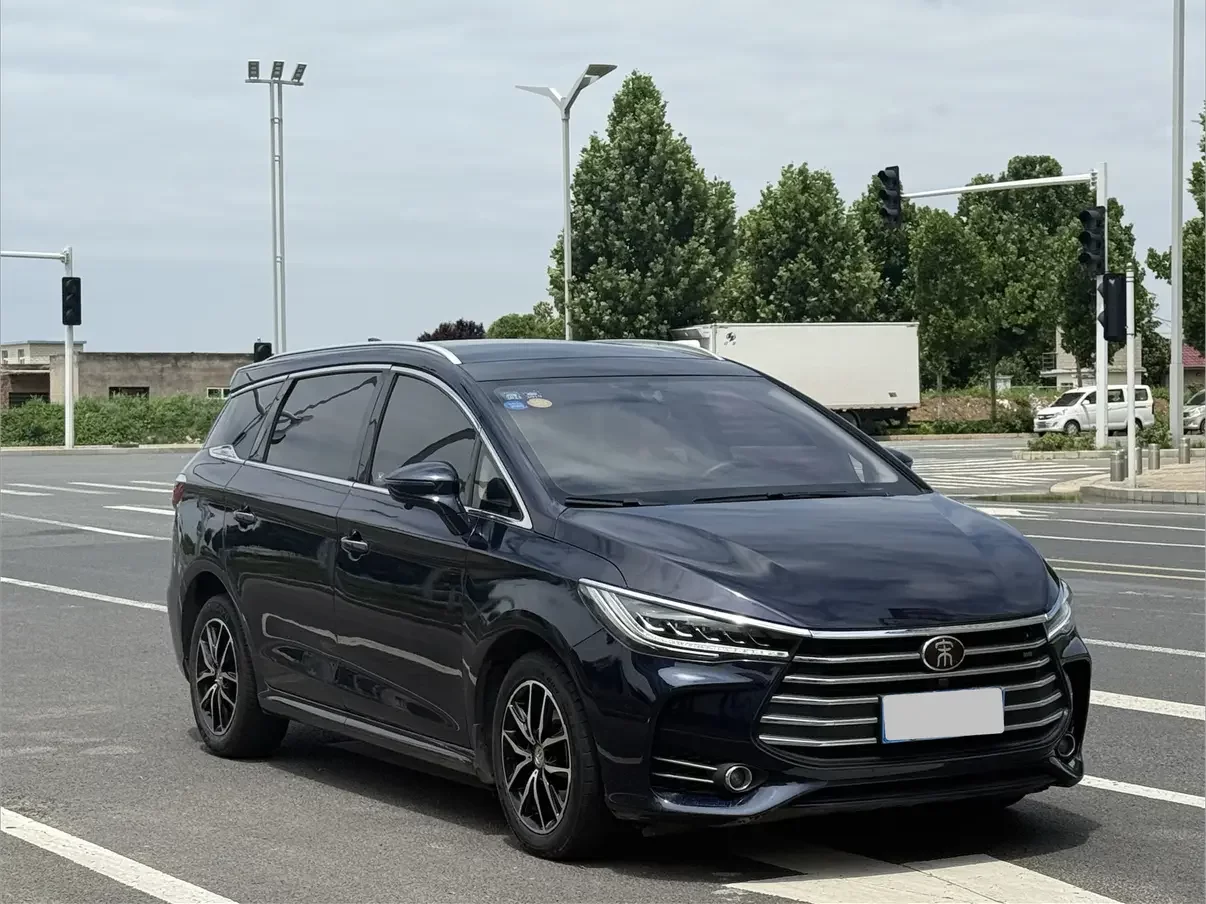 BYD Song MAX