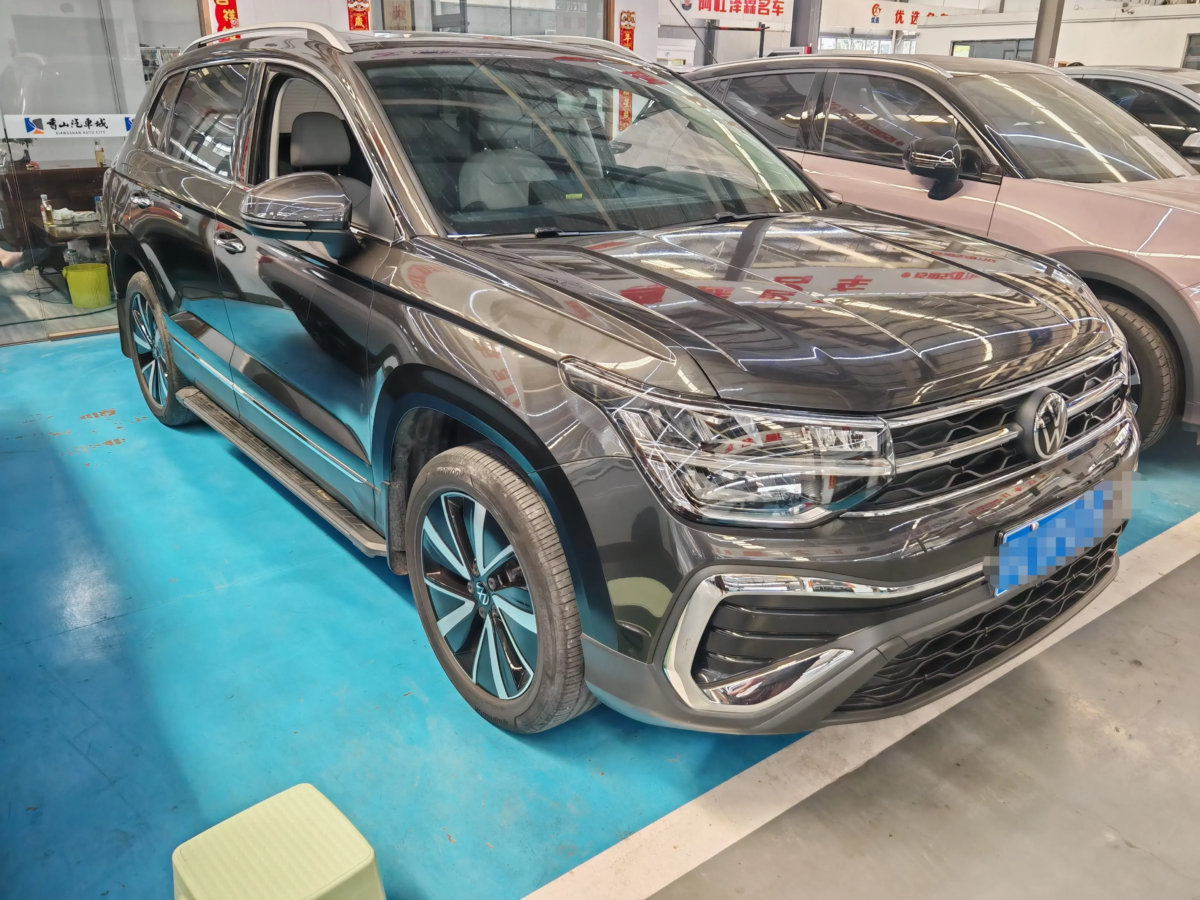 Volkswagen Tharu