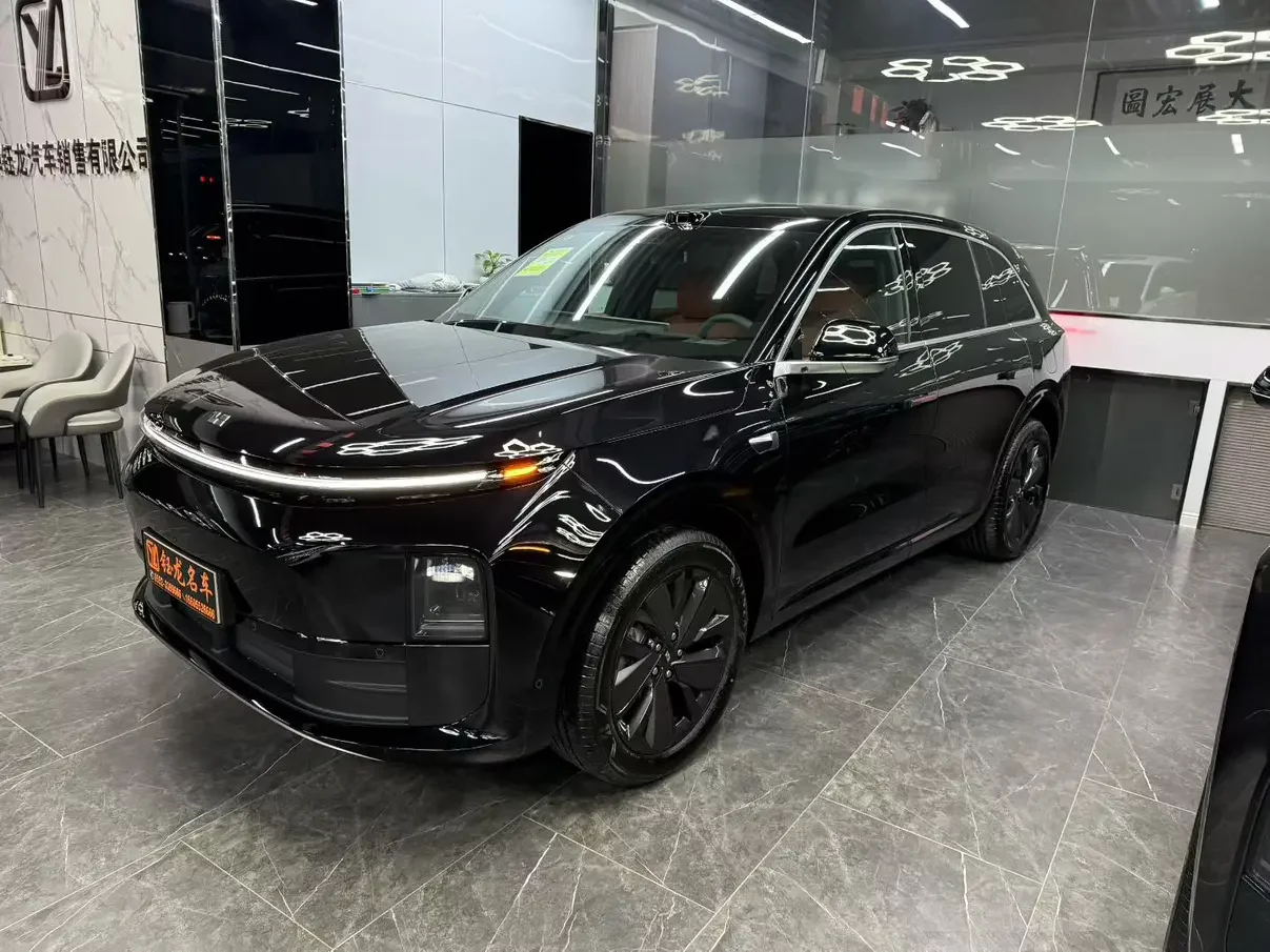 Lixiang L6
