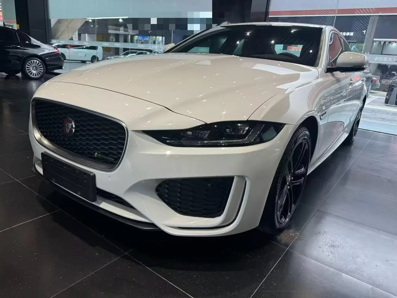 Jaguar XEL