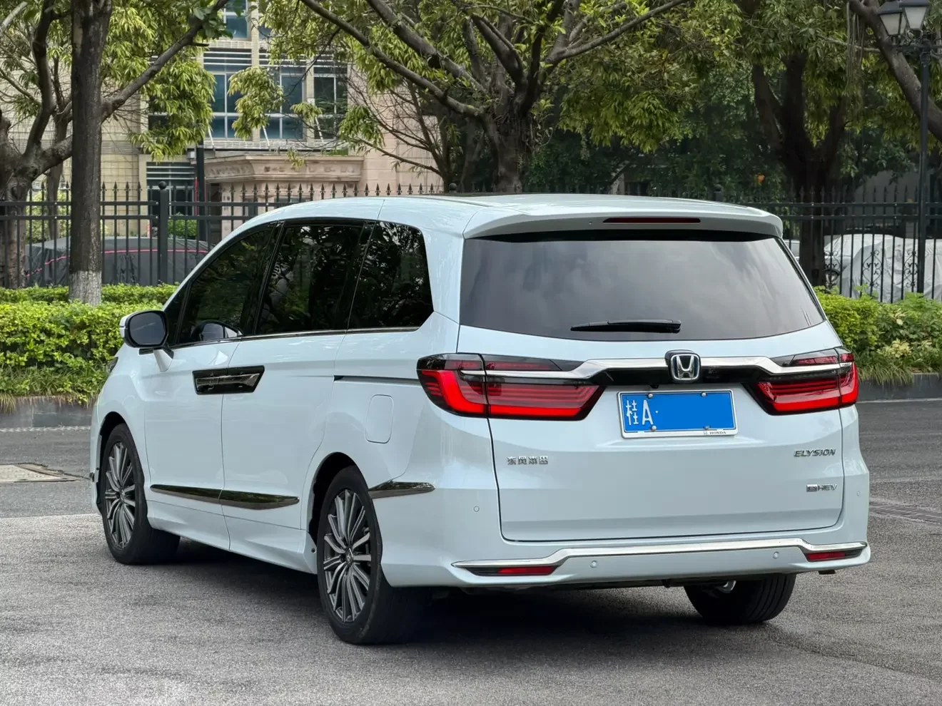 Honda Elysion