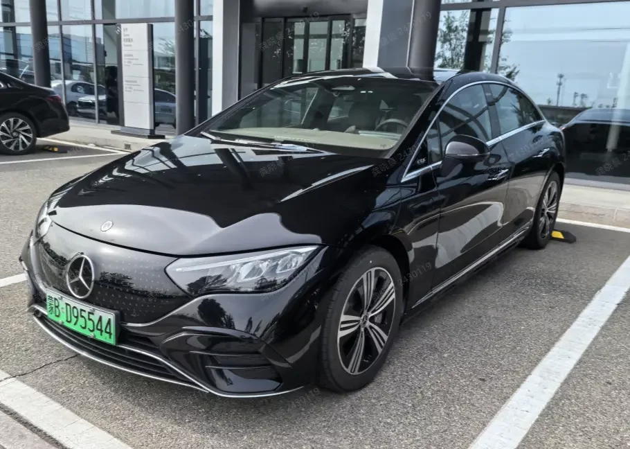 Mercedes-Benz EQE