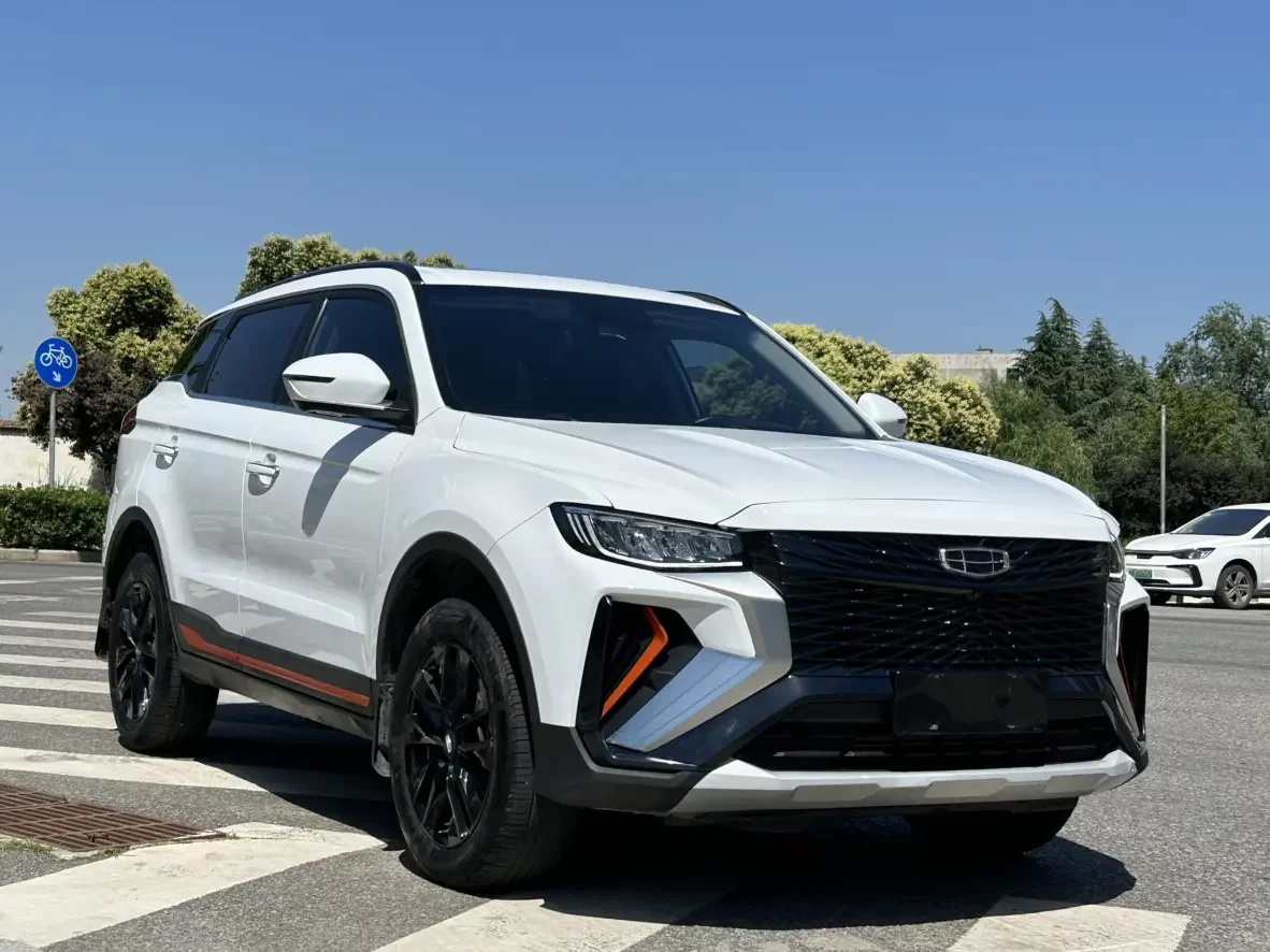 Geely Atlas