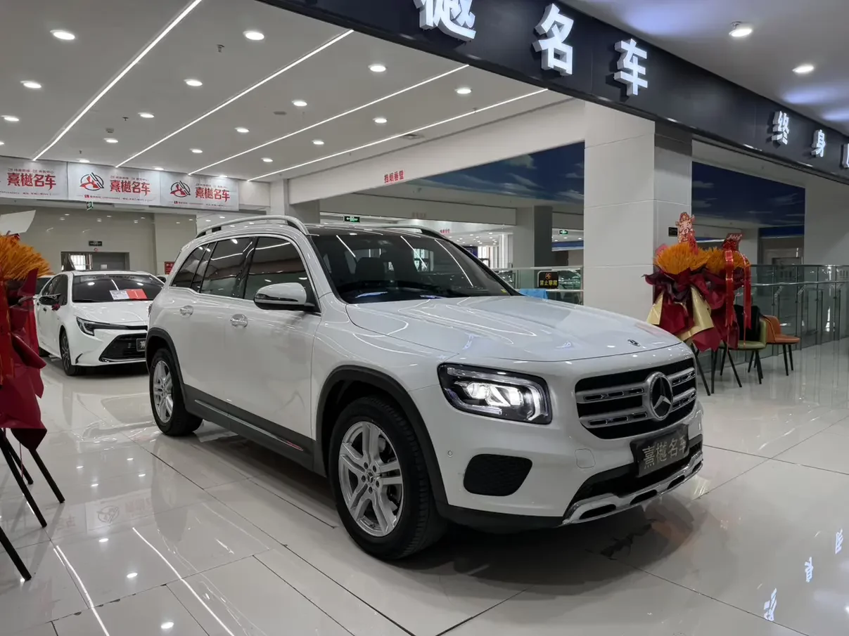 Mercedes-Benz GLB
