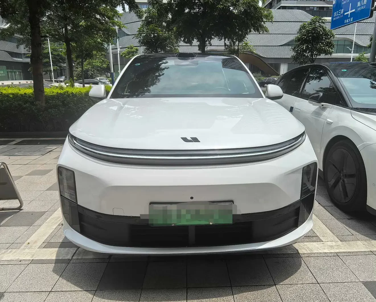 Lixiang L6