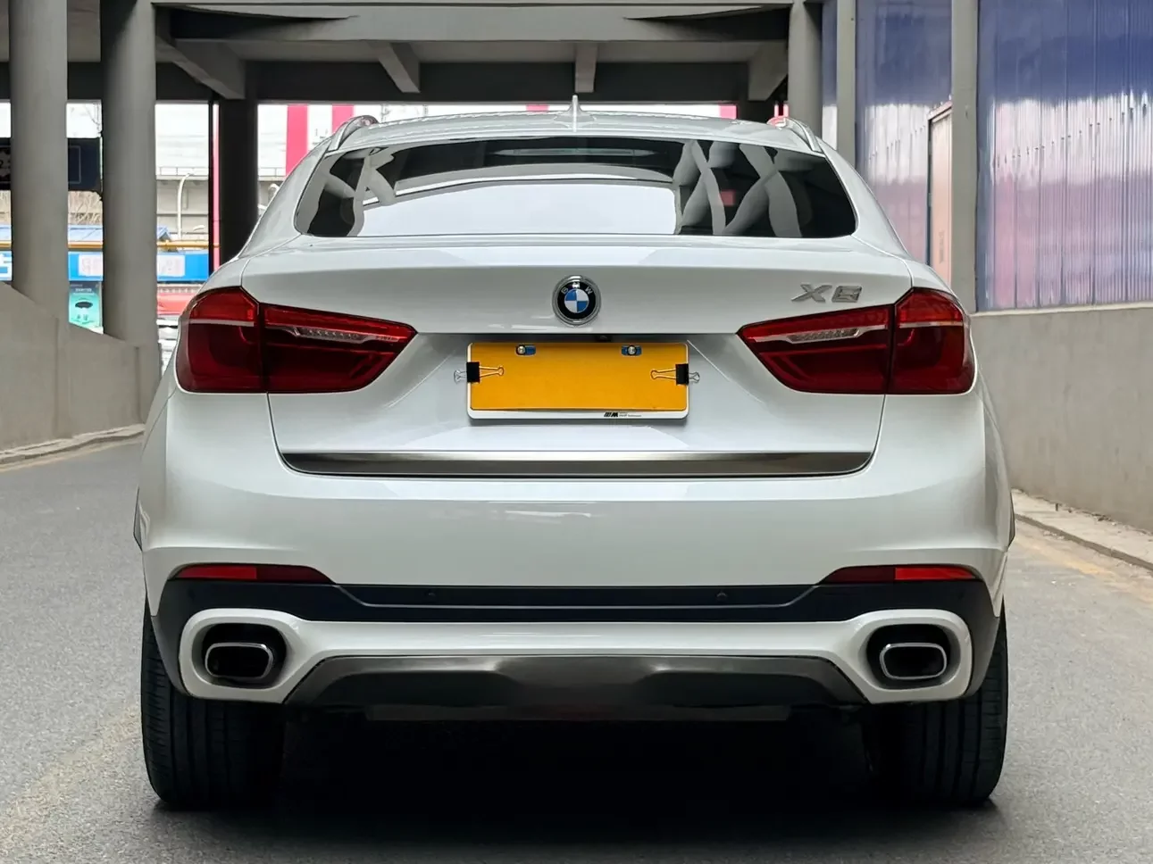 BMW X6
