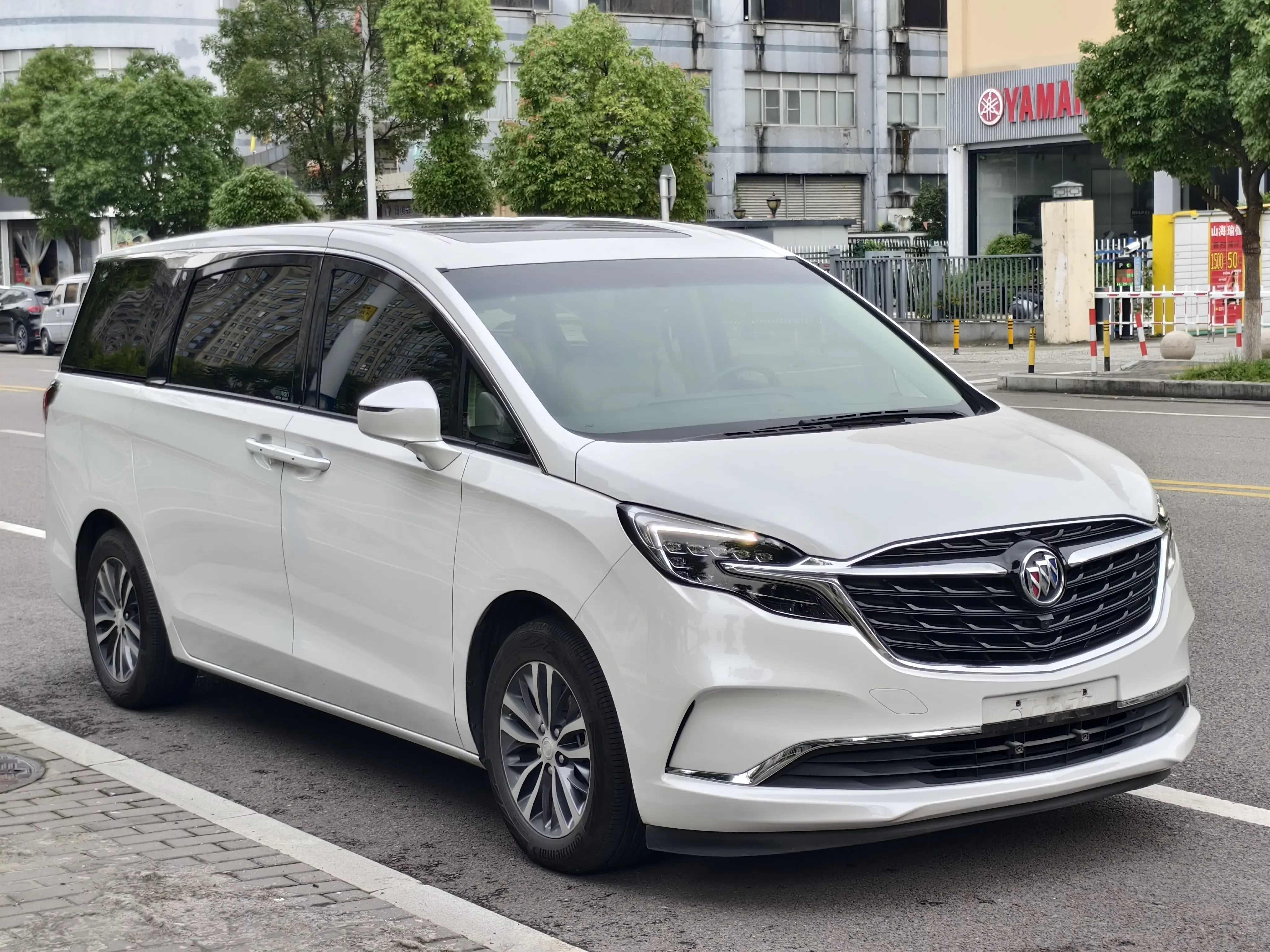 Buick GL8