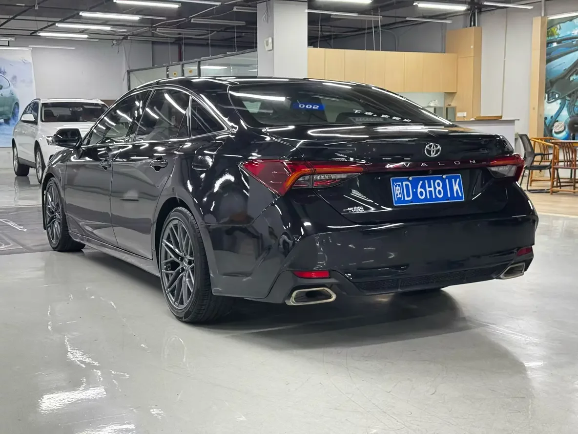 Toyota Avalon