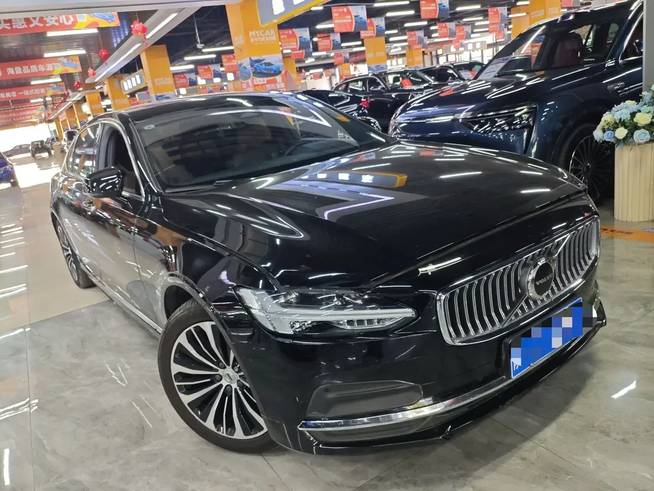 Volvo S90