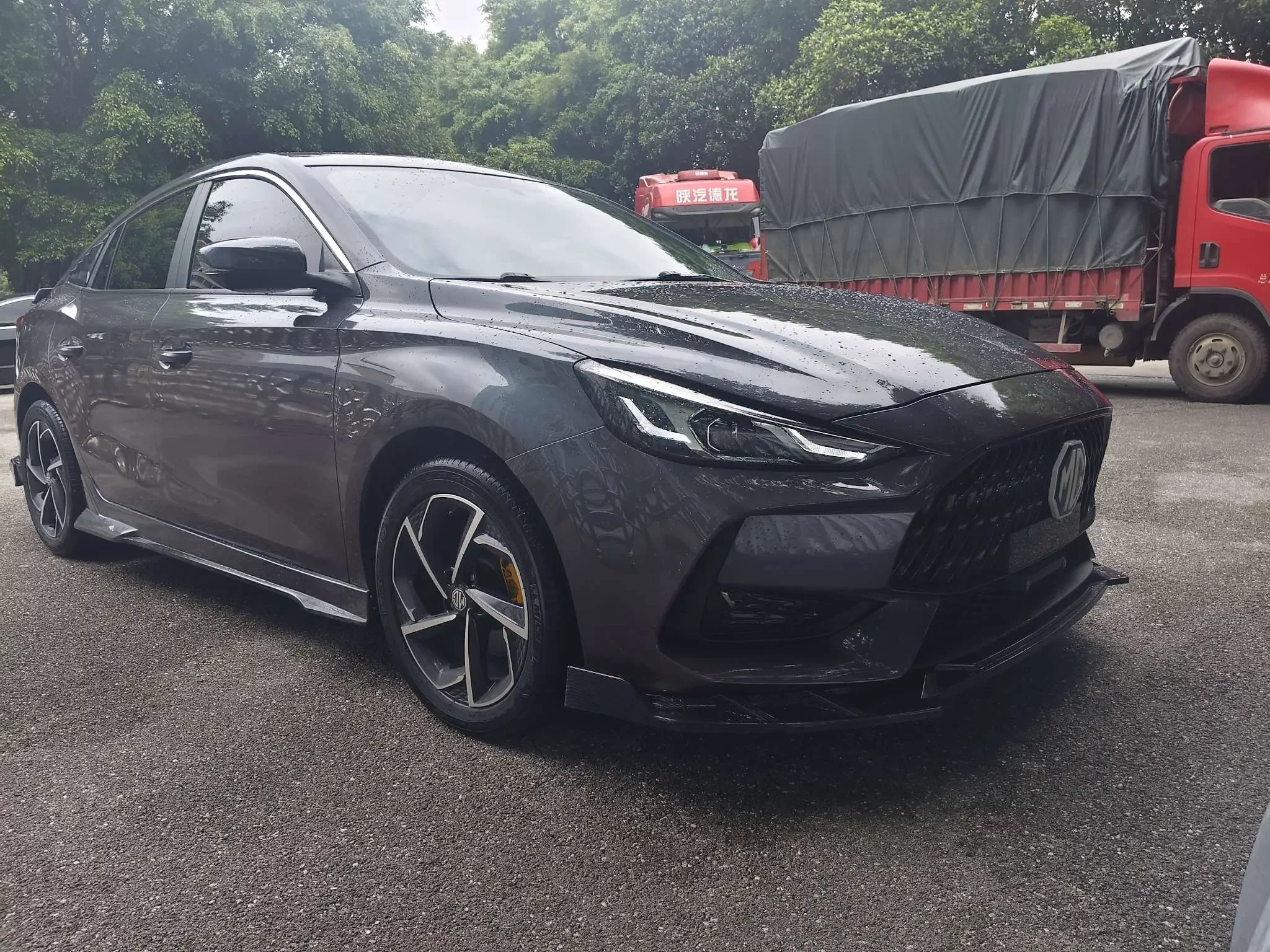 MG 5
