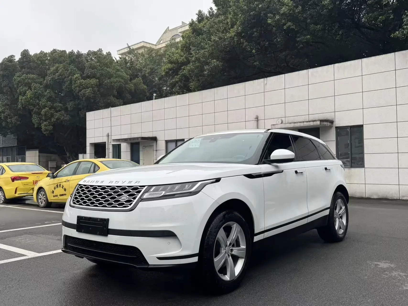 Land Rover Range Rover Velar