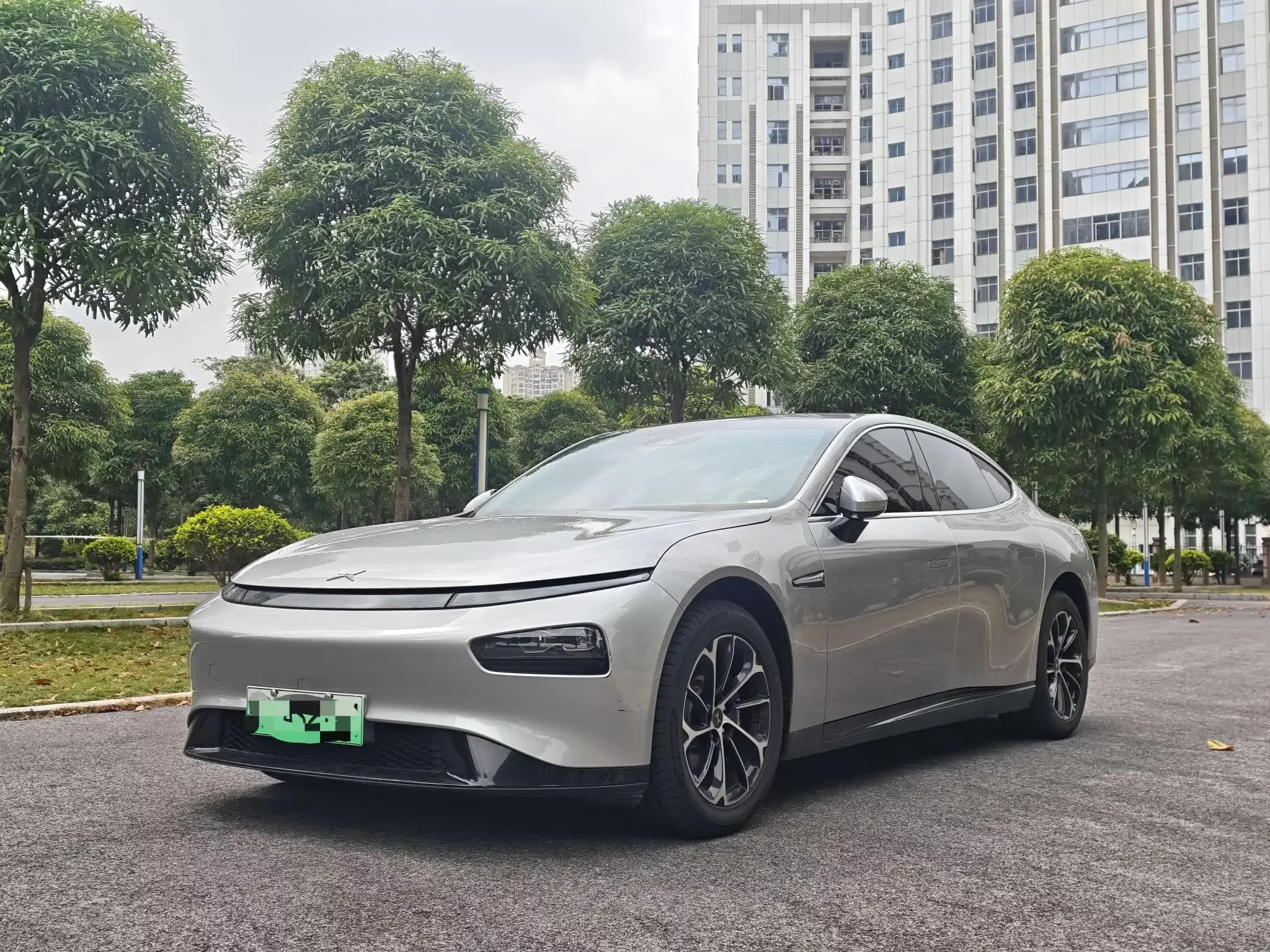 Xpeng P7