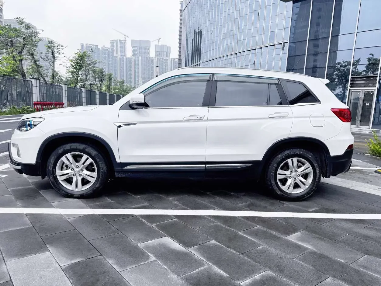Changan CS75