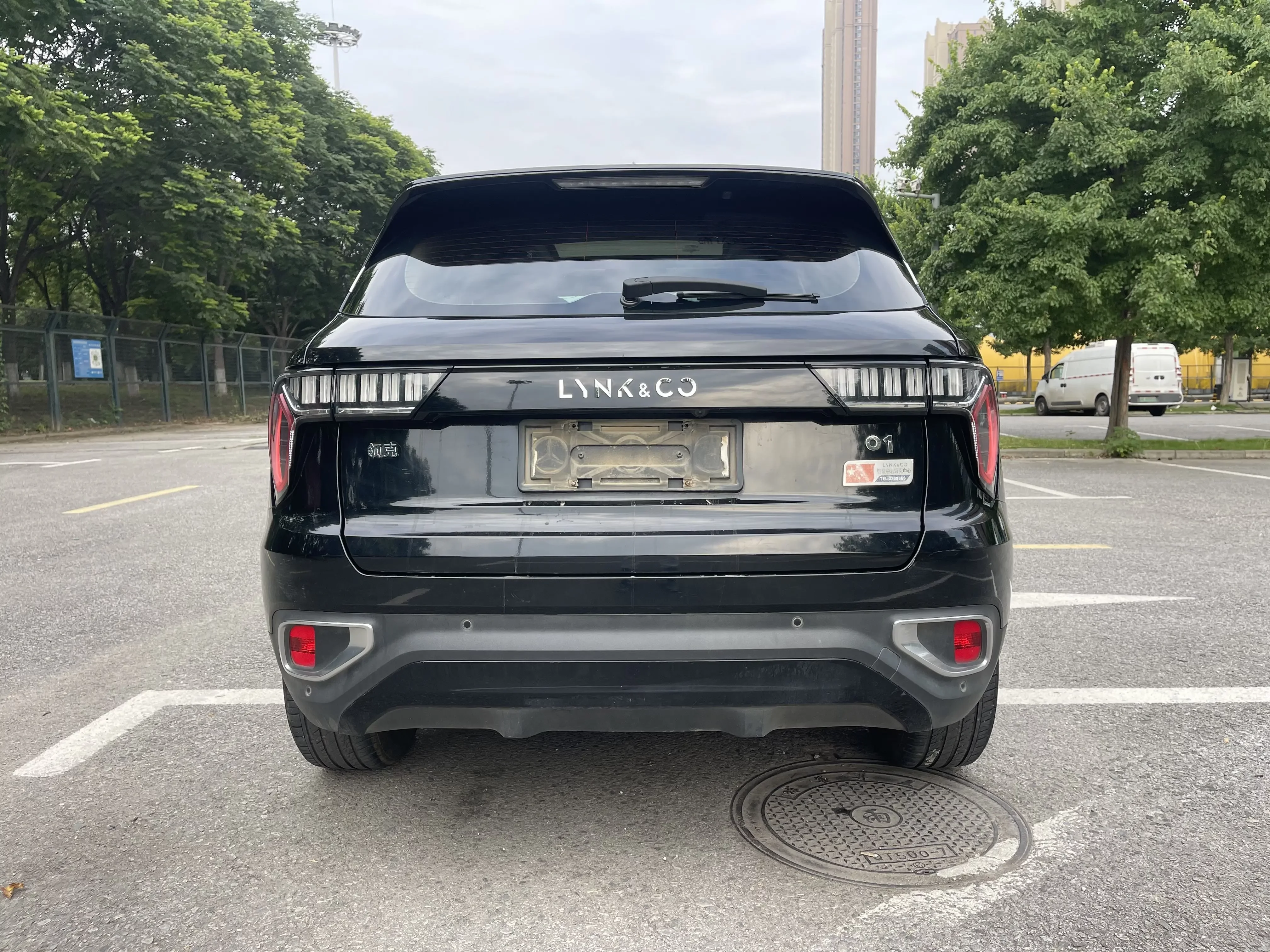 Lynk & Co 01