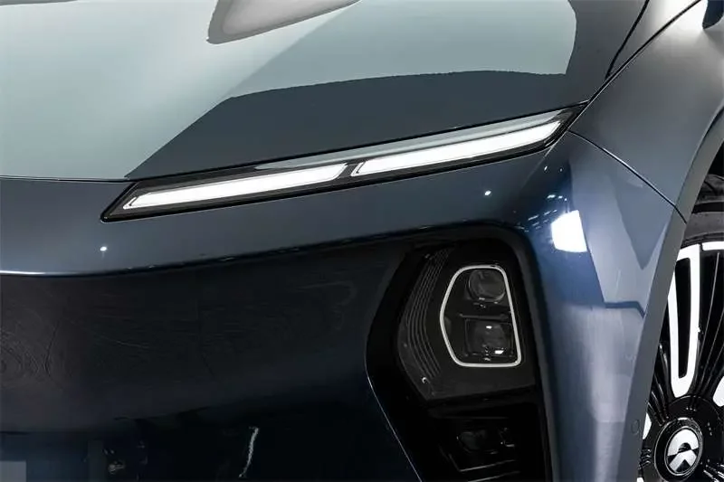 NIO ET9